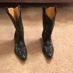 Corral Vintage Cowboy Boots